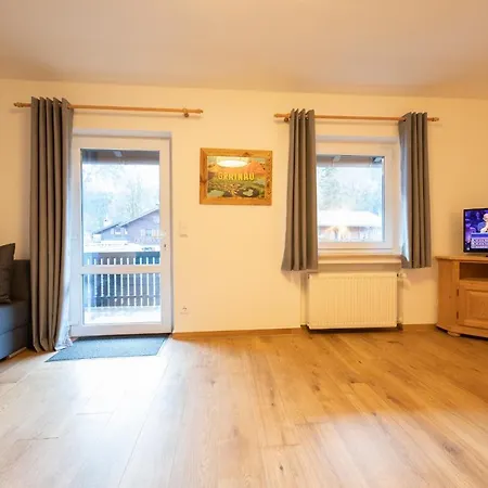 Haus Kreuzbichl Casa vacanze *